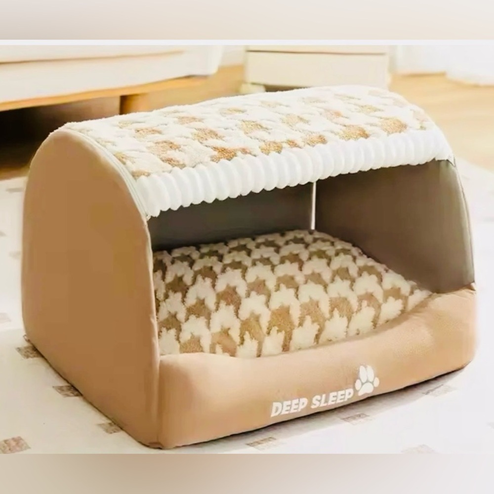 Cozy Dog House Sm NEW
